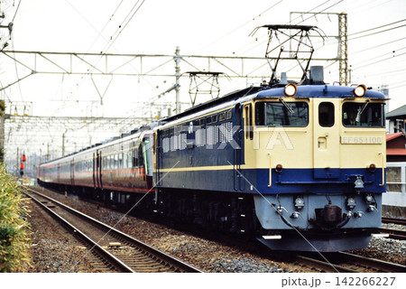 2008年 東海道線を走るEF651100さよならゆとり号 2008年 東海道線を走るEF651100さよならゆとり号 142266227