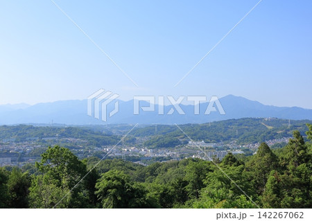 神奈川県・二宮町・吾妻山公園から眺める山北方面の景色 神奈川県・二宮町・吾妻山公園から眺める山北方面の景色 142267062