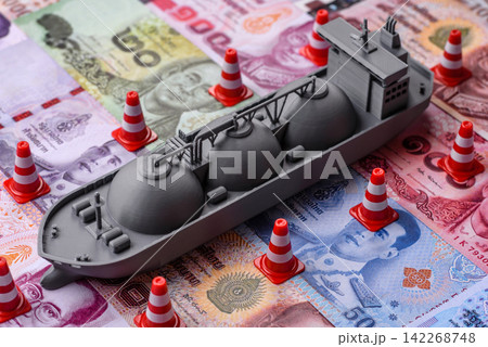 Embargo, ban, sanctions, or seizure regarding LNG tanker shipments. A ban on LNG shipments Embargo, ban, sanctions, or seizure regarding LNG tanker shipments. A ban on LNG shipments 142268748