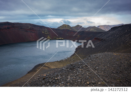 Crater Lake in Iceland Volcanic Landscape with Mountain Views Crater Lake in Iceland Volcanic Landscape with Mountain Views 142272512