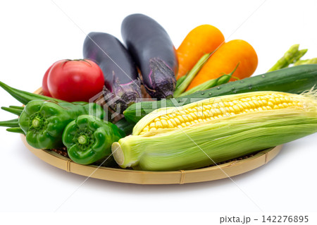 夏野菜の盛り合わせ 夏野菜の盛り合わせ 142276895