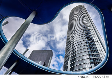 Modern tower framed by architectural canopy, Madrid, Spain 142278136