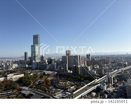 高所から見た都会景色の風景 高所から見た都会景色の風景 142285051