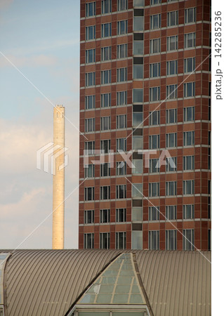 Modern architecture in the finance district of Frankfurt, germany Modern architecture in the finance district of Frankfurt, germany 142285236