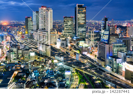 名古屋プリンスホテルスカイタワーからJR名古屋駅方面の眺め（2025.07撮影） 142287441