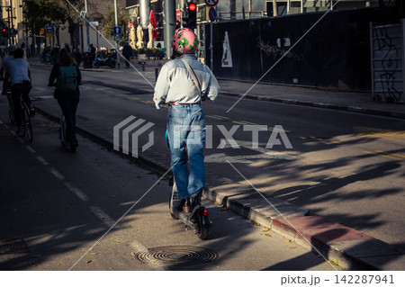 A street view of Tel Aviv A street view of Tel Aviv 142287941