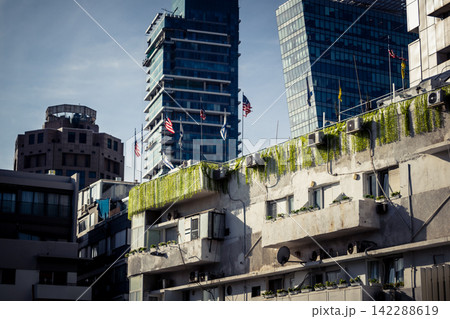 A street view of Tel Aviv 142288619