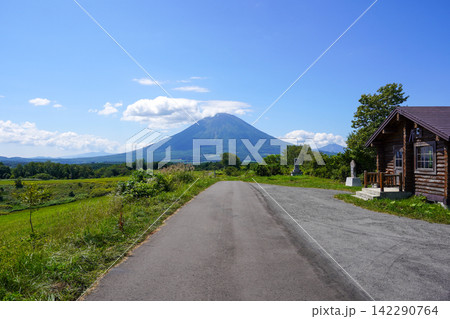 望洋の丘から見る後方羊蹄山 望洋の丘から見る後方羊蹄山 142290764