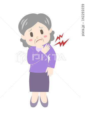 肩こりに悩み肩に手を当てるシニア女性 肩こりに悩み肩に手を当てるシニア女性 142291039