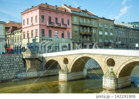 The Latin Bridge in Sarajevo, Bosnia and Herzegovina The Latin Bridge in Sarajevo, Bosnia and Herzegovina 142291908