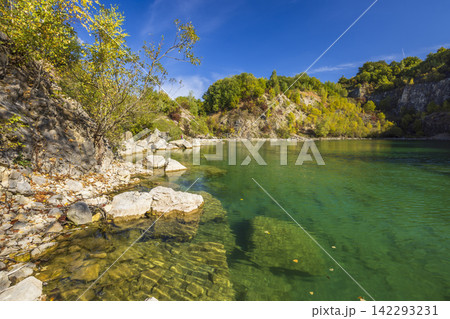 Benatina travertine, natural monument and protected landscape area Vihorlat, Slovakia Benatina travertine, natural monument and protected landscape area Vihorlat, Slovakia 142293231
