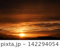 夏の朝空 142294054