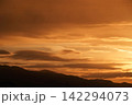 夏の朝空 142294073