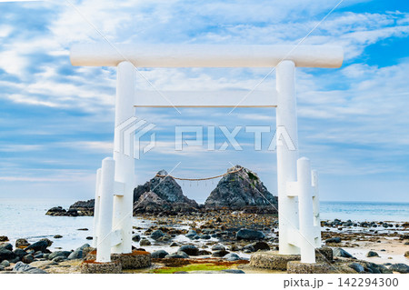 福岡 二見ヶ浦 夫婦岩 福岡 二見ヶ浦 夫婦岩 142294300