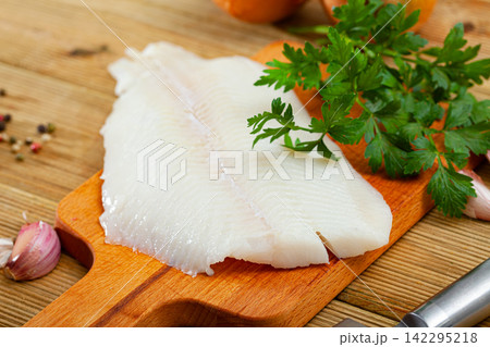 Raw seafood, fresh fillet halibut fish 142295218