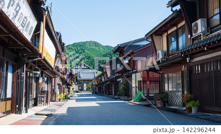 郡上八幡：古い町並み 142296244