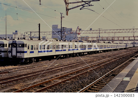 2008年　疎開留置中の415系電車 142300083