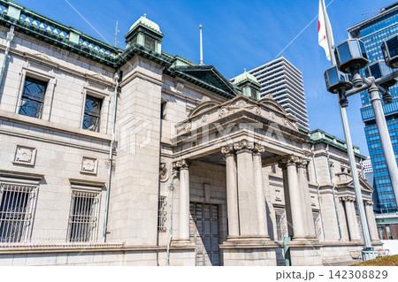 大阪中之島 日本銀行(大阪支店旧館)辰野金吾設計の歴史的な銀行建築 ベルギー国立銀行をモデル 大阪中之島 日本銀行(大阪支店旧館)辰野金吾設計の歴史的な銀行建築 ベルギー国立銀行をモデル 142308829