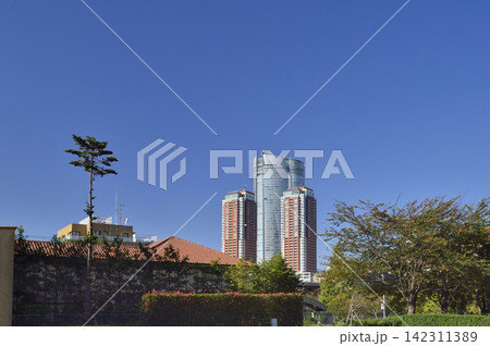 六本木ヒルズ（四季の丘から見た）／東京都港区 142311389