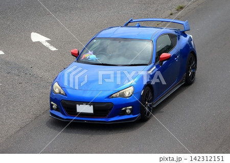 青い国産スポーツカー 青い国産スポーツカー 142312151