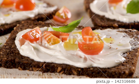 Fresh Ripe Peaches with Thyme on Rustic Table Fresh Ripe Peaches with Thyme on Rustic Table 142316686