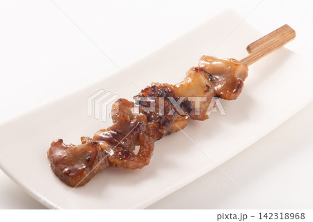 キクアブラ串　豚ホルモン 142318968