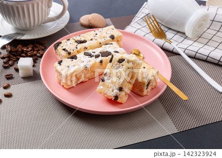 cocoa Cookie Crust Mousse Sachima Pastry Bars 142323924