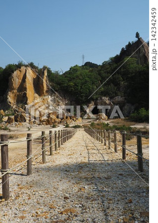 有田焼 泉山磁石場(日本磁器発祥の地)有田陶器市 有田焼 泉山磁石場(日本磁器発祥の地)有田陶器市 142342459
