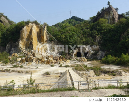 有田焼　泉山磁石場（日本磁器発祥の地）有田陶器市 142342480