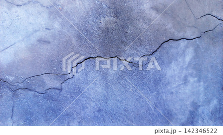 Cracked blue concrete wall texture 142346522