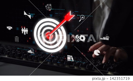 Identifying Target Customers for Effective Marketing Muxer Identifying Target Customers for Effective Marketing Muxer 142351719