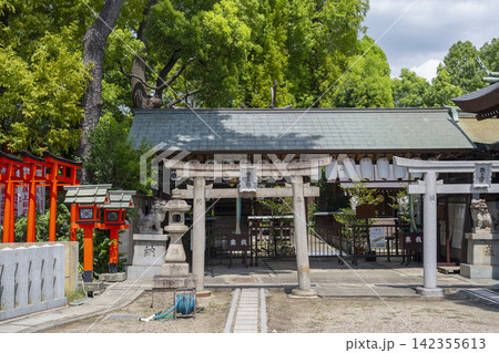 阿部野神社 勲之宮と祖霊社 旗上稲荷社 阿部野神社 勲之宮と祖霊社 旗上稲荷社 142355613