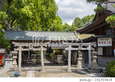 阿部野神社 勲之宮と祖霊社 旗上稲荷社 阿部野神社 勲之宮と祖霊社 旗上稲荷社 142355614