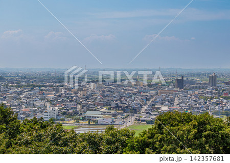 西尾市の街並み(愛知県) 142357681
