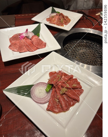 焼肉 焼肉 142359896