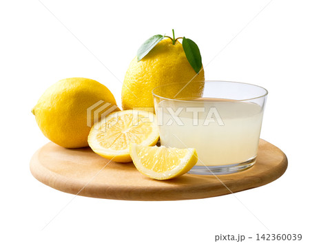 Fresh lemons fruit and glass of lemon juice isolated on white background. freshly squeezed lemon juice. 142360039