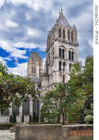 Rouen Cathedral, France Rouen Cathedral, France 142360392