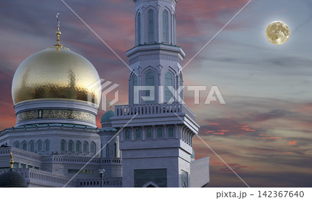 Moscow Cathedral Mosque, with the super moon, Russia -- the main mosque in Moscow, new landmark 142367640