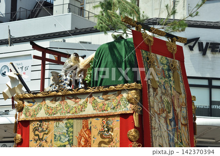 祇園祭　山鉾巡行　鯉山 142370394