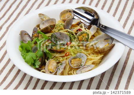 ボンゴレ あさりパスタ ボンゴレ あさりパスタ 142371589
