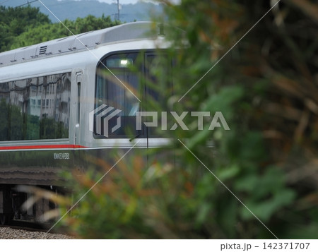 小田急電車のロマンスカー 小田急電車のロマンスカー 142371707