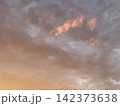 神秘的な空 142373638