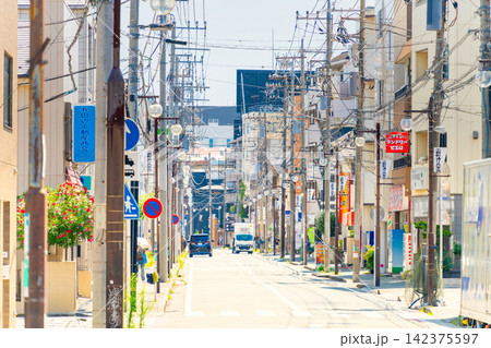 JR鶴見線・鶴見小野駅 駅前商店街 JR鶴見線・鶴見小野駅 駅前商店街 142375597