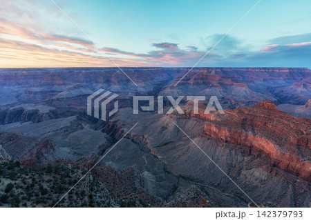 Grand Canyon Mather Point 142379793