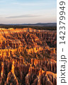 Bryce Canyon Sunrise View 142379949