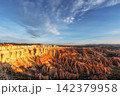 Bryce Canyon Sunrise View 142379958