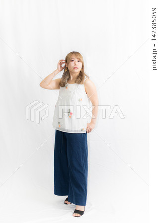 夏コーデ 小柄女性 夏コーデ 小柄女性 142385059