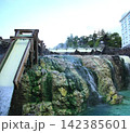 草津温泉湯畑 142385601