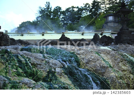 草津温泉湯畑 142385603