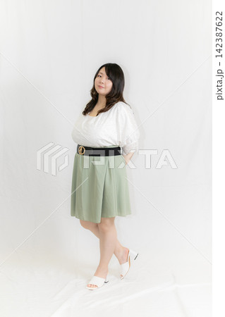 夏コーデ 町歩きファッション 夏コーデ 町歩きファッション 142387622